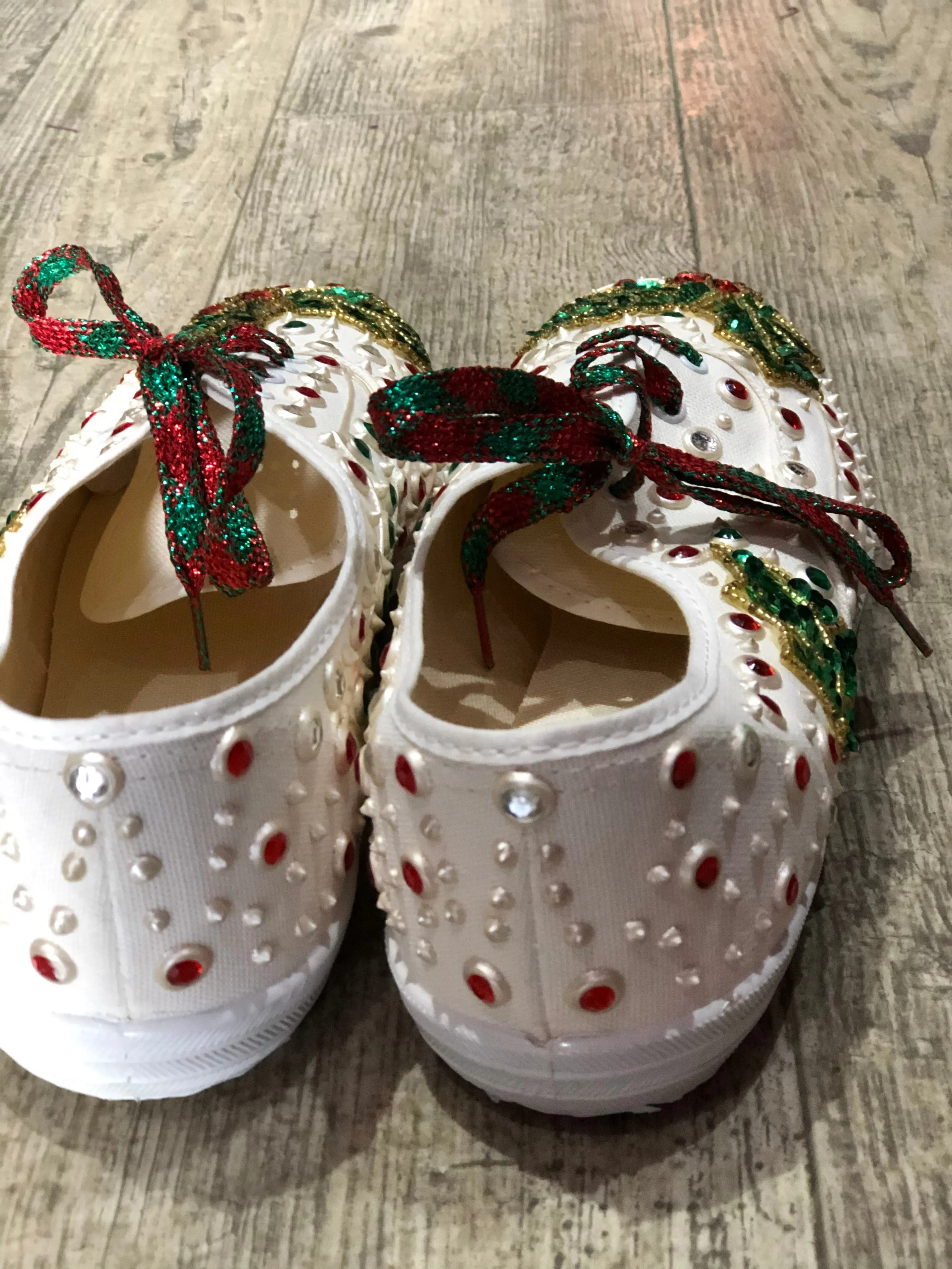 Vintage 80s Sequin Bedazzled Lace Up Christmas Sneakers Size 10